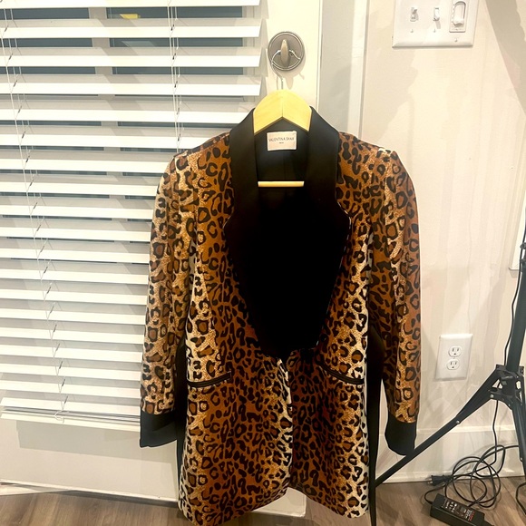 Small blazer - Picture 1 of 3